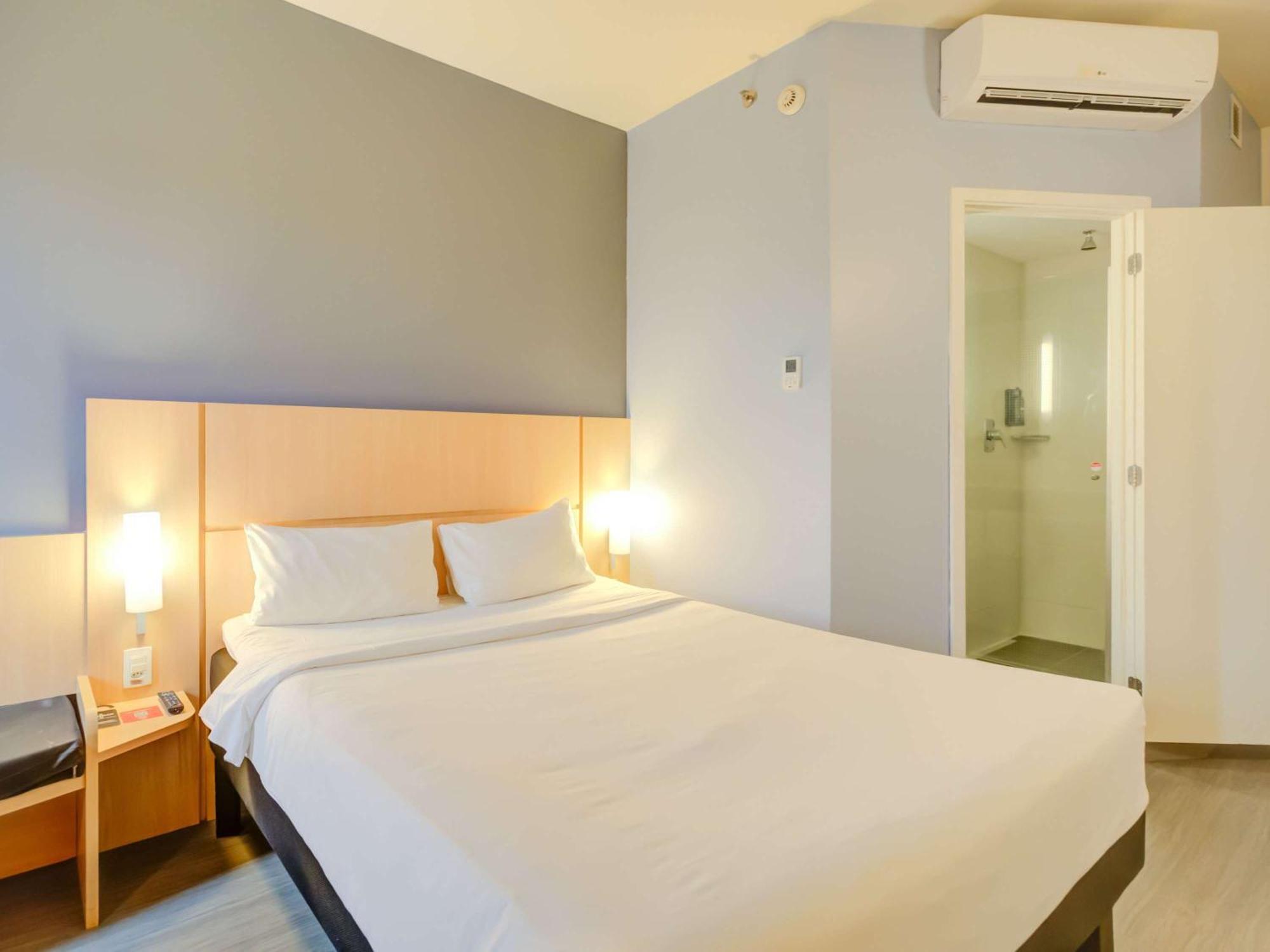 Hotel Ibis Nova America